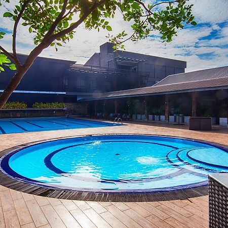 The Full Moon Hotel Katunayaka Εξωτερικό φωτογραφία